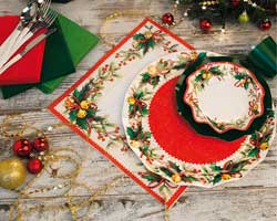Articoli per il Natale dai coordinati di piatti agli addobbi